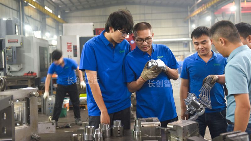 小型拉伸模具材质选型的关键因素分析
