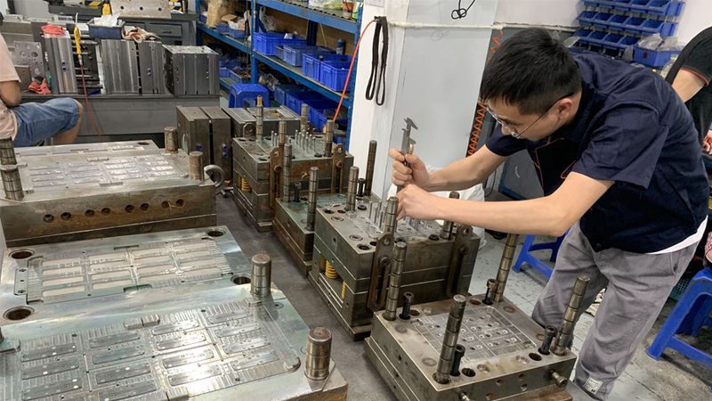 汽车配件模具批发价格：揭秘影响价格的关键因素
