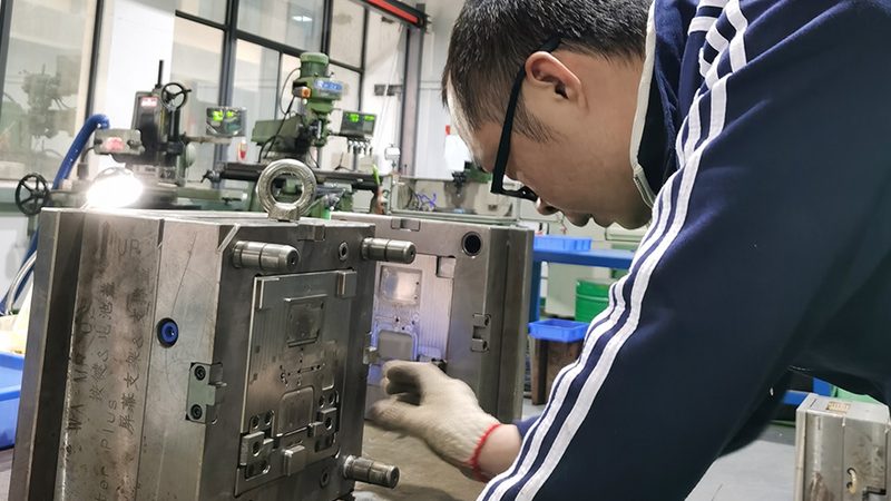 锌合金压铸模具怎么选